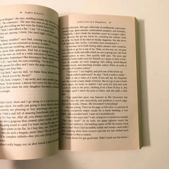 Lot of 4 Sophie Kinsella Books  Shopaholic - Picture 11 of 15